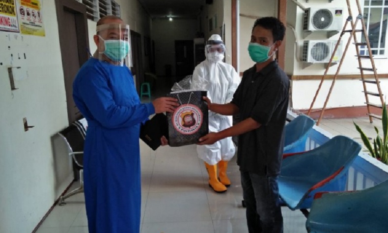 Isolasi 3 Bulan dan Tes Swab 14 Kali, Pasien Covid-19 Ini Dinyatakan Sembuh