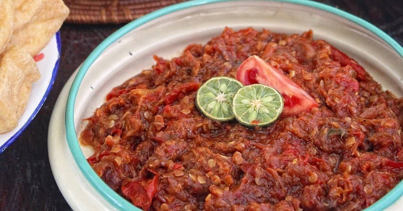 Cara Membuat Sambal Terasi Goreng, Pedasnya Menggugah Selera