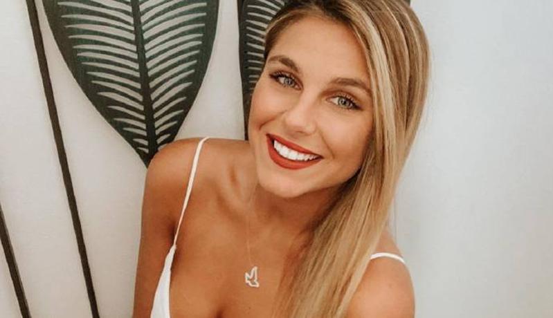 Wanita Cantik Ini Ingin Akhiri Perang Saudara dengan Mauro Icardi