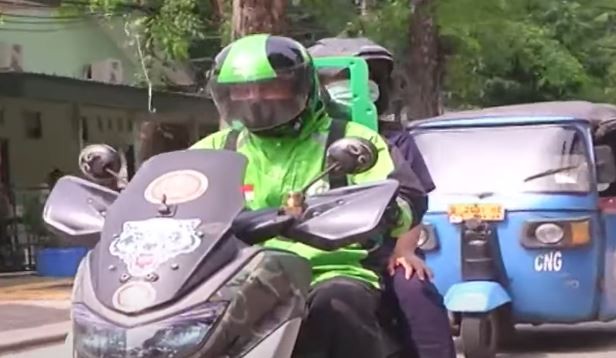 Diizinkan Lagi Angkut Penumpang, Penghasilan Ojek Online di Tangsel Tetap Seret