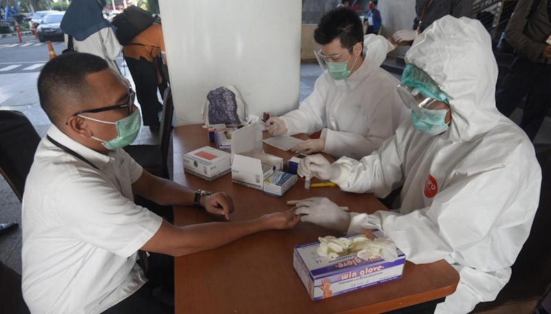 Mulai WFO, Pertamina Wajibkan Pekerja Rapid Test Sebelum Masuk Kantor