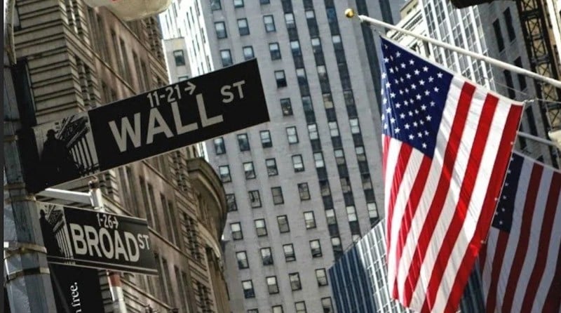 Kelompok Riset: AS Mengalami Resesi akibat Covid-19