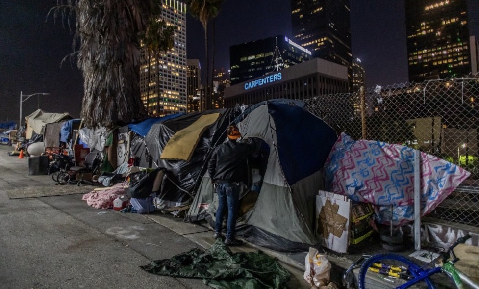 Pria Ini Racuni 8 Gelandangan, Rekam Korban saat Kesakitan demi Kepuasan