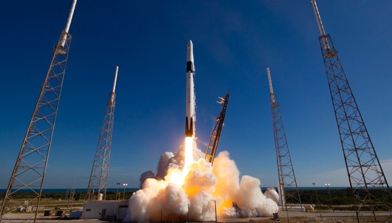 SpaceX Berhasil Kirim Astronot NASA ke Luar Angkasa, Ini Reaksi Roscosmos