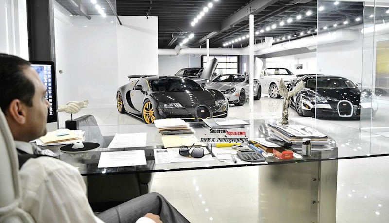 Menengok Koleksi Mobil Raja Real Estate Manny Khoshbin, Bugatti Jadi Simbol Kesuksesan