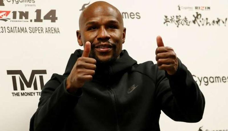 Panas, Floyd Mayweather Sebut Duel Lawan Logan Paul Seperti Merebut Permen dari Bayi