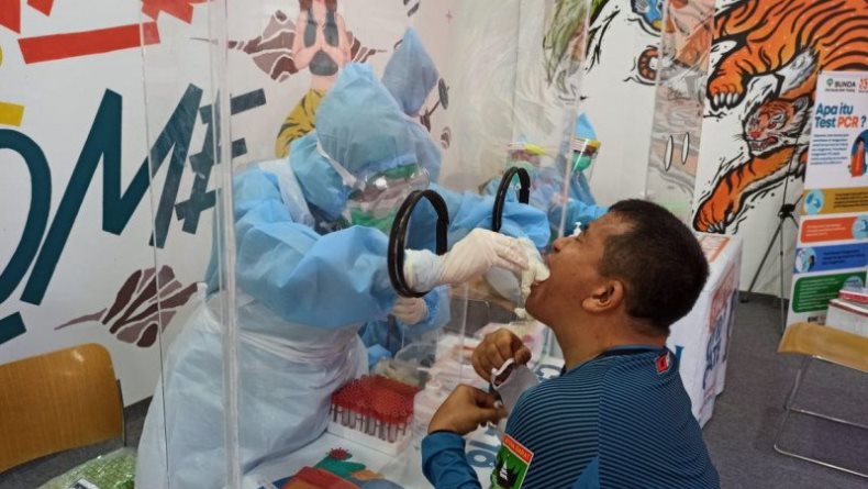 Pemkab Solok Gelar Pool Tes Swab, 1.685 Kepala Keluarga Diperiksa