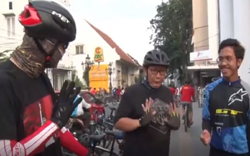 Warganya Sadar Olahraga, Ganjar Pranowo: Tapi Belum Jaga Jarak dan Pakai Masker