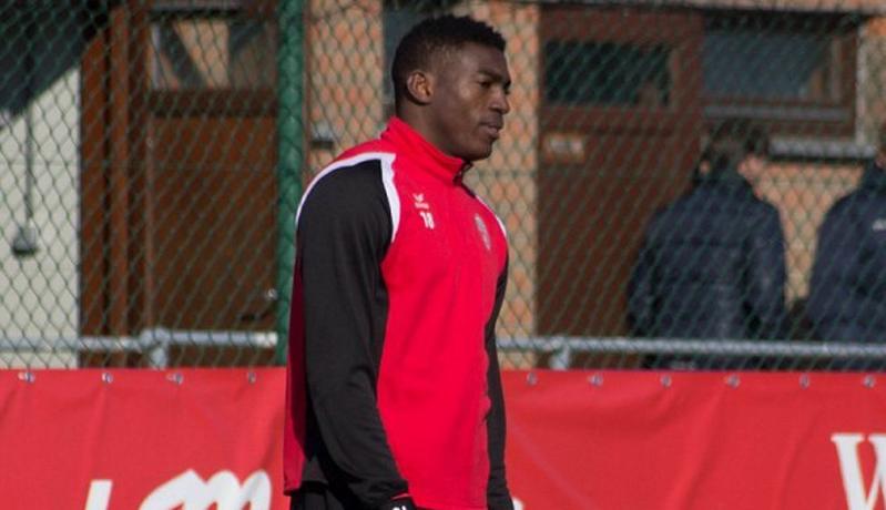 Gara-Gara Benturan, Pemain Muda Liverpool Gegar Otak
