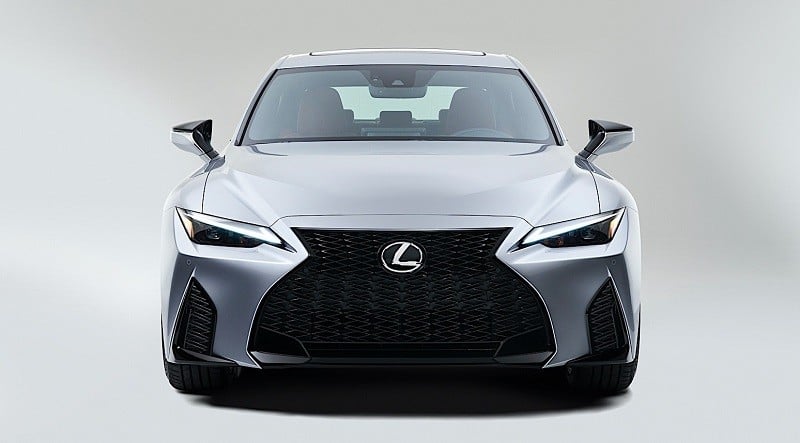 Tanpa Seremonial, Lexus Luncurkan Generasi Terbaru Sedan IS 2021
