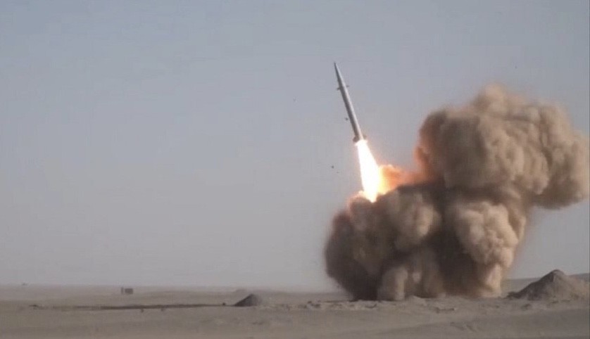 Iran Sukses Uji Coba Rudal Penjelajah Generasi Baru