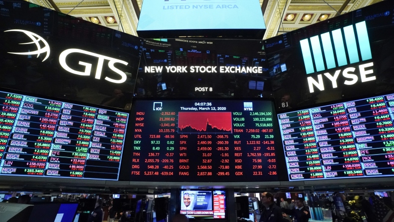 Dikuasai Militer, 3 Perusahaan Telko China Dicoret dari Bursa New York