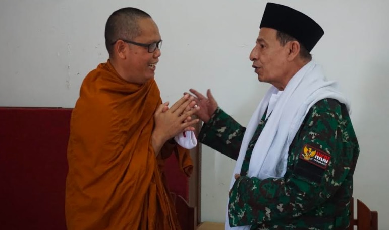 Safari Tempat Ibadah, Anggota Wantimpres Habib Luthfi Tekankan Jaga Kebhinekaan