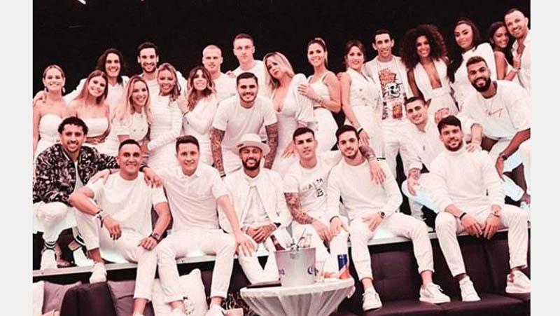 Ander Herrera Diawasi Istri saat Hadir ke Pesta Ulang Tahun Neymar