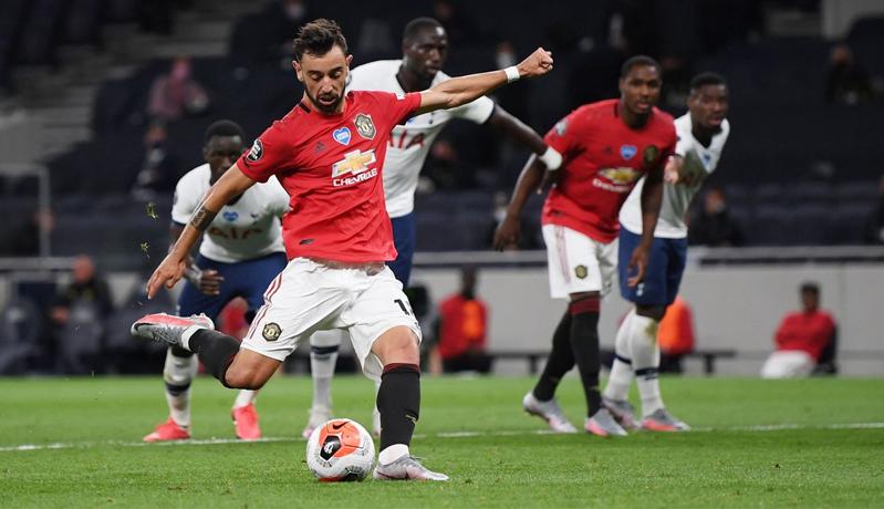 Penalti Bruno Fernandes Selamatkan MU dari Kekalahan