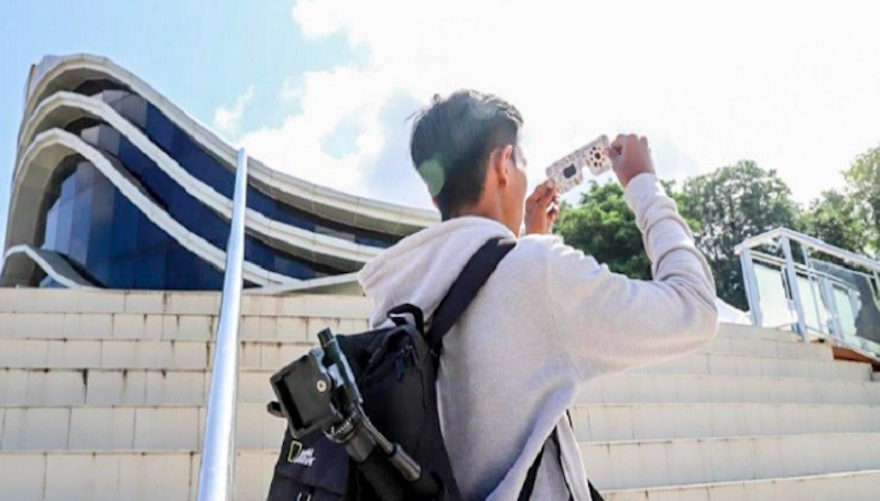 Pentingnya Gunakan Kacamata Filter untuk Saksikan Gerhana Matahari