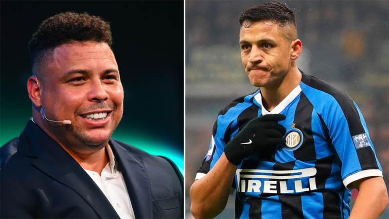 Legendaris Brasil Ronaldo Tawarkan Alexis Sanchez Gabung Klubnya