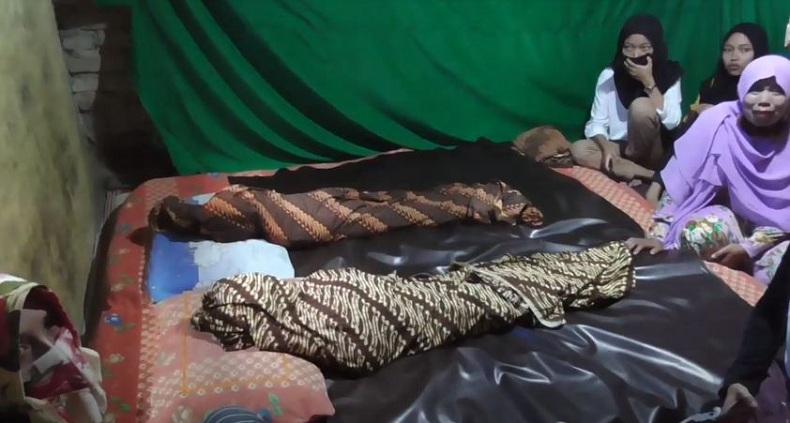 Penuh Kesedihan, Jenazah 2 Bocah Korban Pembunuhan di Medan Disambut Isak Tangis