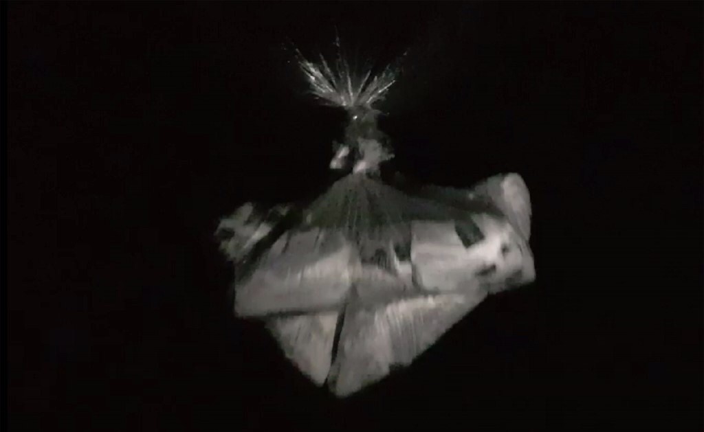 Bukan Hanya Selebaran Propaganda, Flasdisk Drama Korea dan Uang Dolar Juga Dikirim ke Korut