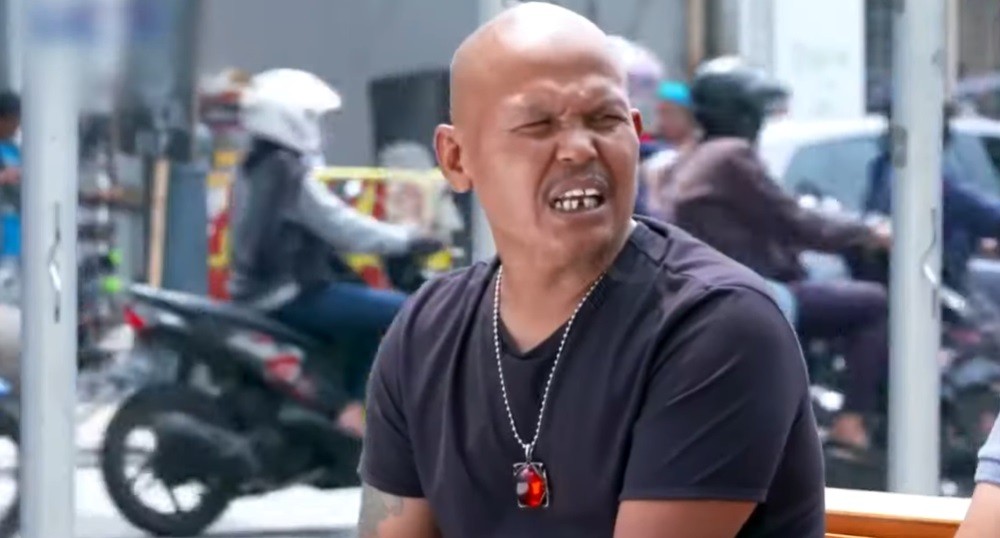 Ica Naga, Pemeran Kang Pipit di Preman Pensiun Dirawat di Rumah Sakit 