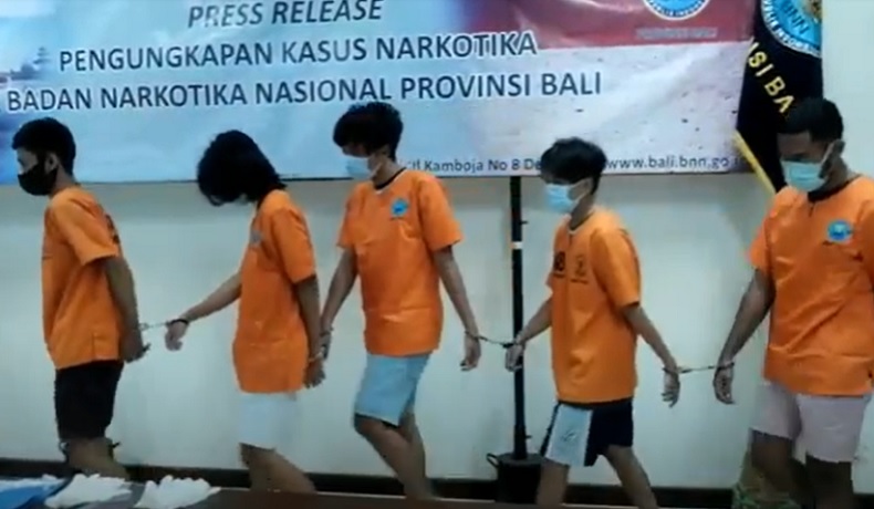 Jaringan Mahasiswa Pengguna Ganja di Bali Terbongkar, 5 Orang Ditangkap