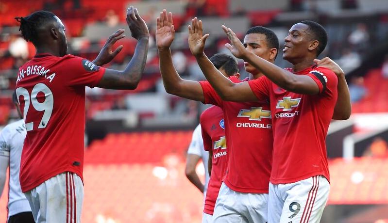 Rekor Hattrick Martial Hiasi Kemenangan Manchester United