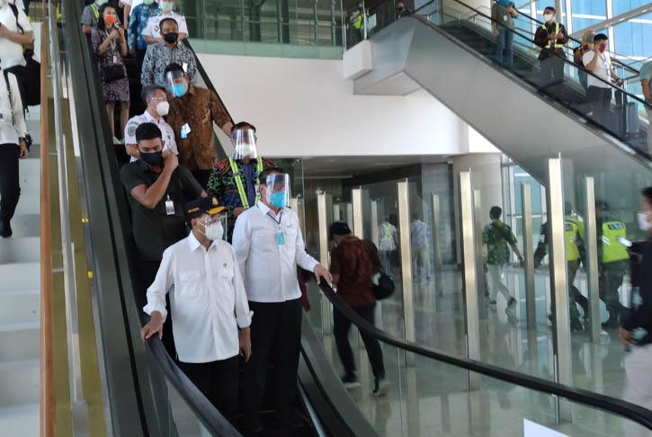 Kunjungi Bandara YIA, Menhub: Bandara Ini Akan Dongkrak Pariwisata Yogyakarta  