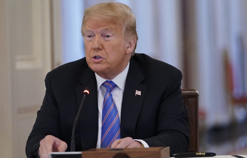 Batalkan Main Golf, Trump Teken Perintah Eksekutif untuk Menghukum Perusak Patung