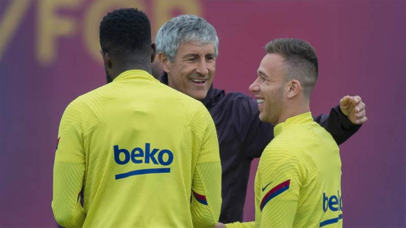 Quique Setien: Barcelona Belum Kabari Saya Arthur Akan Hengkang