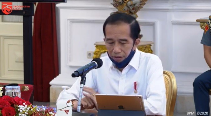 Kejar Target Pemeriksaan Spesimen 30.000 Sehari, Jokowi: Tambah Laboratorium