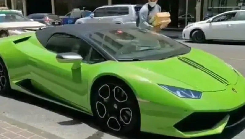 Pedagang Buah di Dubai Antar Mangga ke Konsumen Pakai Lamborghini Huracan