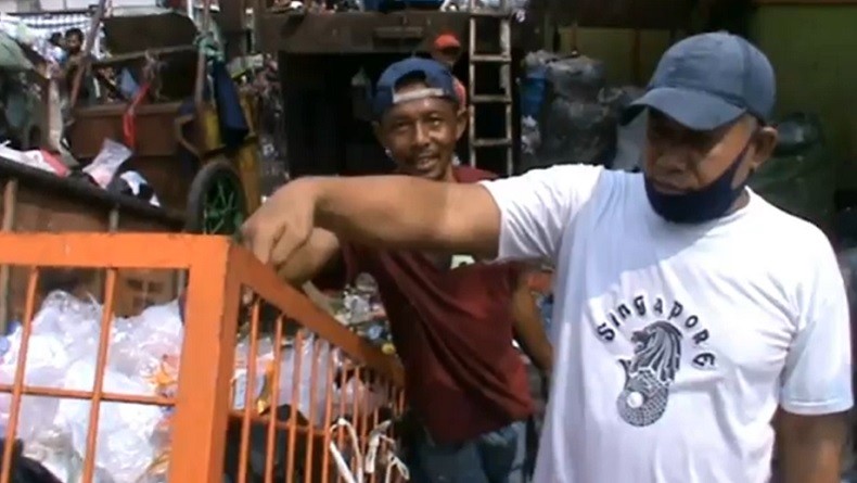 Warga Tambora Digegerkan Penemuan Mayat Bayi Perempuan di Gerobak Sampah