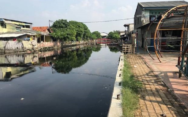 Pembangunan Sheet Pile Mangkrak, Warga Tegal Alur Resah Banjir Rob