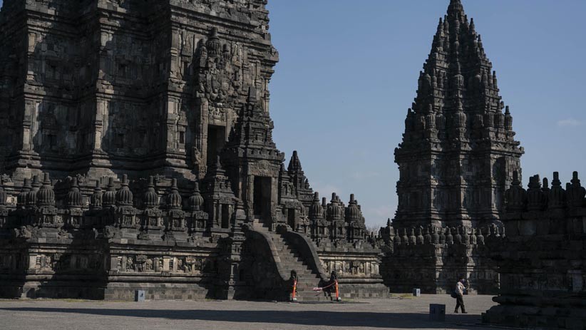 7 Bangunan Paling Tua dan Bersejarah di Indonesia, Nomor 6 Ada Cerita Menarik