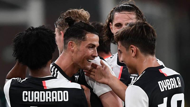Juventus Kalahkan Genoa, Sarri: Ronaldo dan Dybala Makin Klop