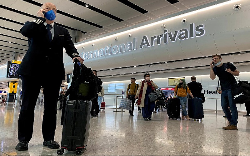 Hidupkan Sektor Pariwisata, Inggris Hapus Aturan Karantina bagi Wisatawan dari 75 Negara