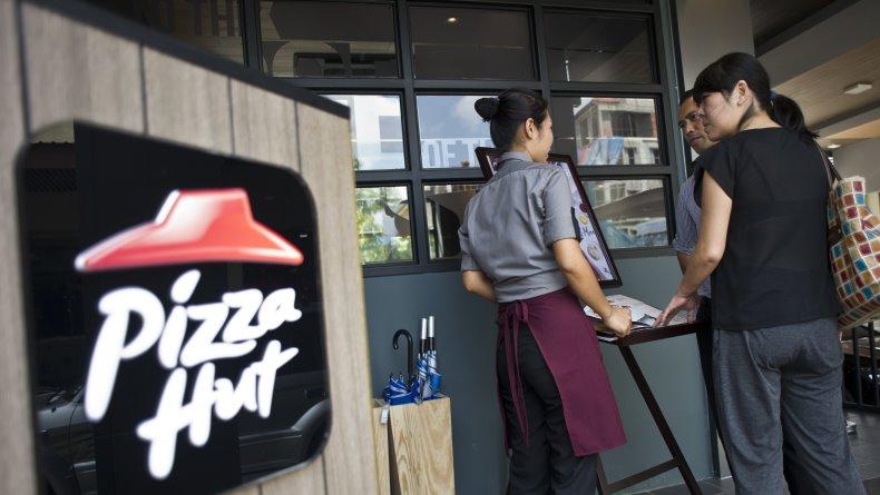 Pemegang Waralaba Pizza Hut dan Wendy's di AS Terancam Bangkrut