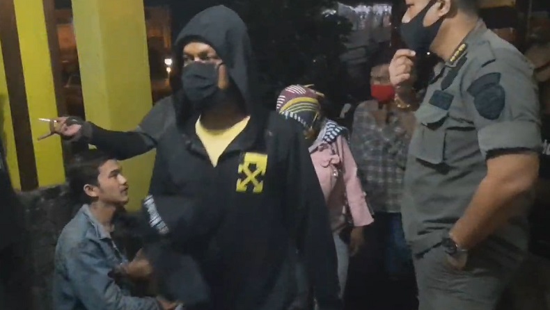 Belasan Pasangan Mesum dan Remaja Pesta Miras di Hotel Dirazia Satpol PP Tasikmalaya