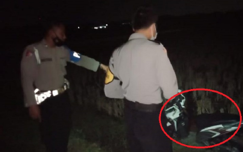 Geger Motor Terparkir di Sawah Malam Hari dengan Kunci Menempel, Ternyata Ini Pemiliknya