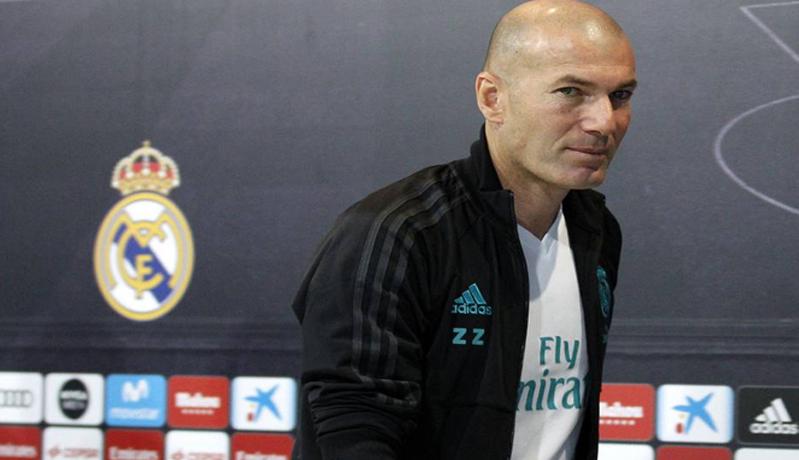 Zidane Minta Real Madrid Jangan Terlena dengan Keunggulan 4 Poin dari Barcelona