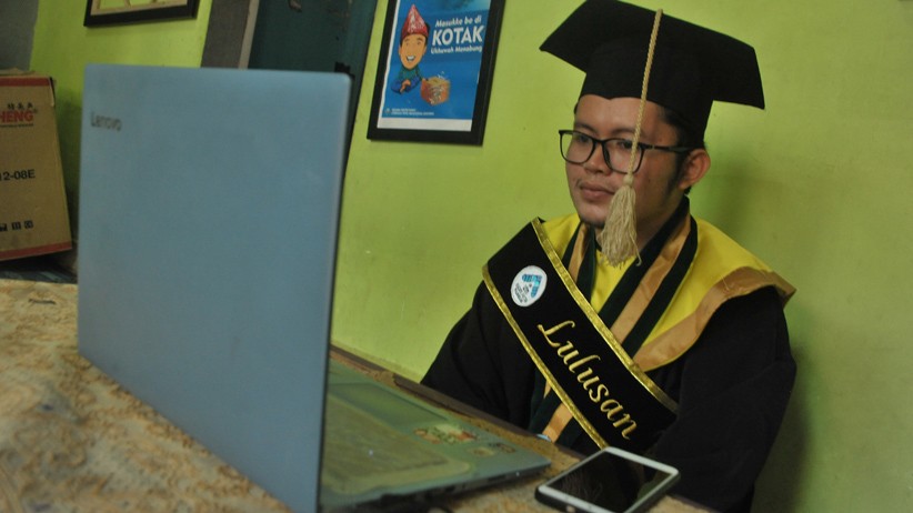 Mahasiswa Beprestasi dan Tak Mampu Segera Dapat Bantuan Kuota untuk Kuliah Online