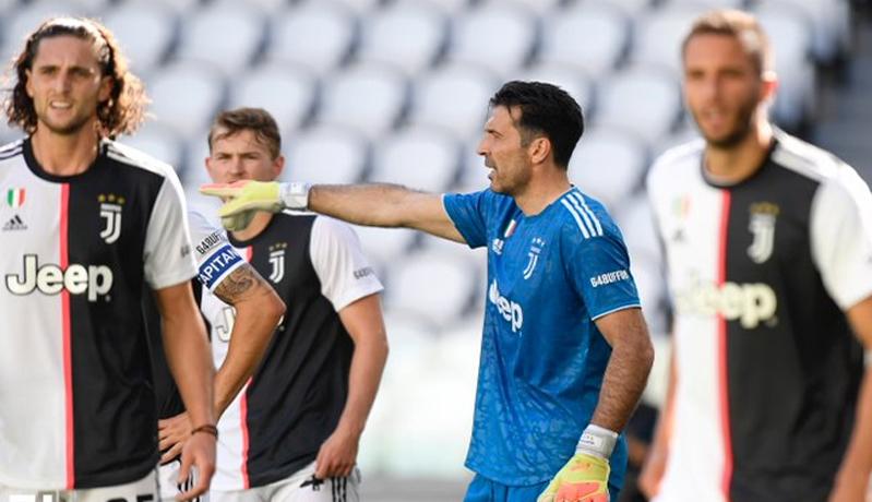 Juventus Vs Torino: I Bianconeri Menang Telak, Buffon Cetak Rekor