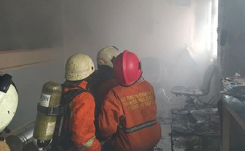 Kebakaran Landa Bank di Sawah Besar, Api Melalap Ruang Teller