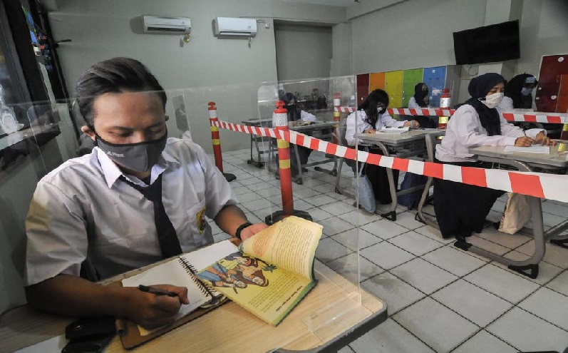 Sekolah di Zona Hijau Covid-19 Tak Bisa Langsung Beraktivitas Normal