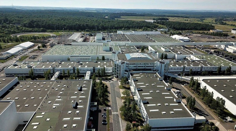 Terpukul Covid-19, Daimler Jual Pabrik Mobil Smart di Prancis