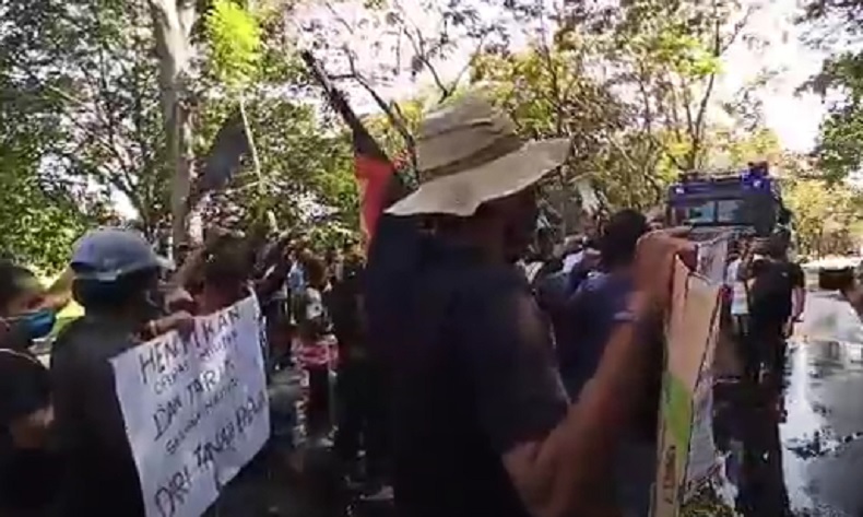 Demo Mahasiswa Papua di Bali Dibubarkan karena Abaikan Protokol Covid-19