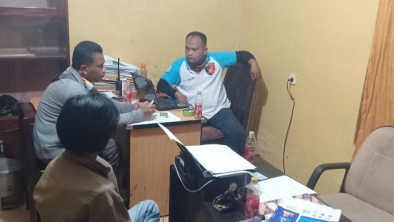 Bacok Maling Ayam, Warga Timika Serahkan Diri ke Polisi