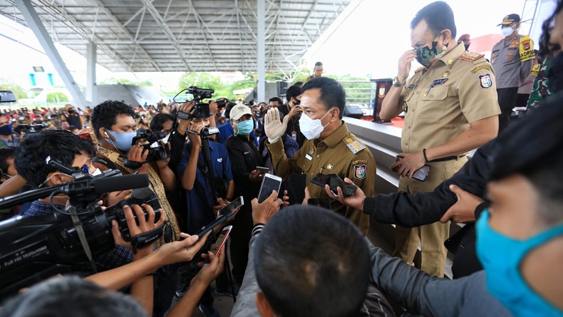 PMI Imbau Wartawan Tak Wawancara dengan Narasumber yang Lepas Masker