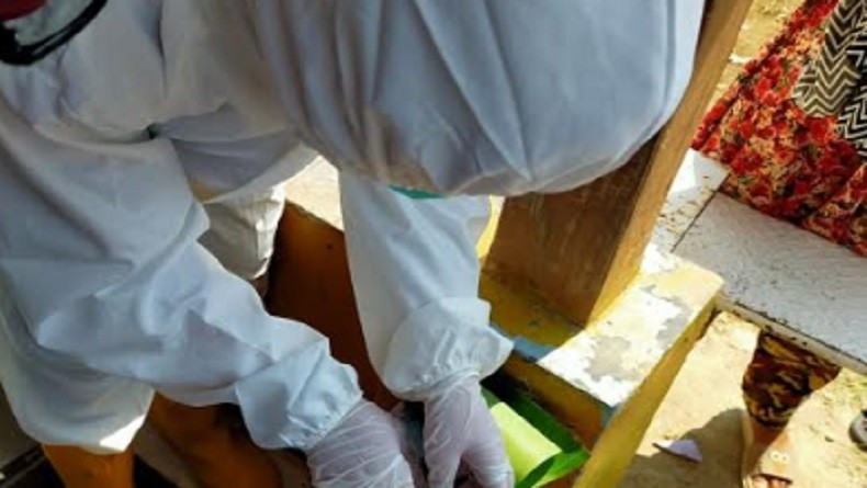 Warga Bekasi Geger, Anak-Anak Temukan Janin Bayi Berlumuran Darah saat Bermain