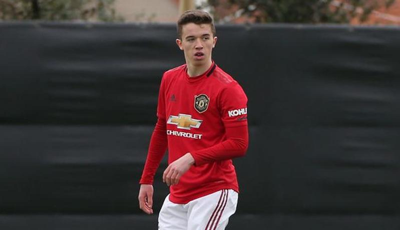 Pemain Ini Lanjutkan Sejarah Keluarga Neville di Manchester United